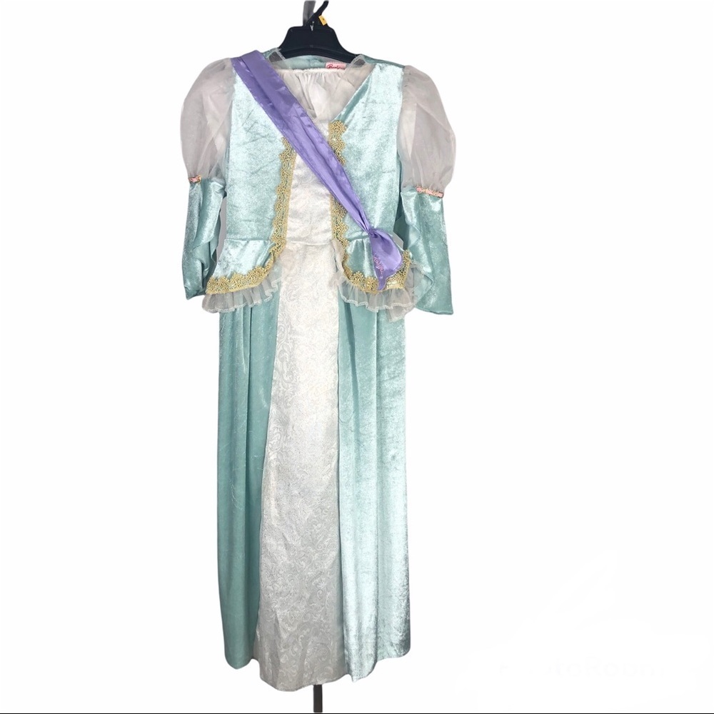 Barbie Princess Halloween Costume Girls Size 7-8 Russian Elsa Pretend Play